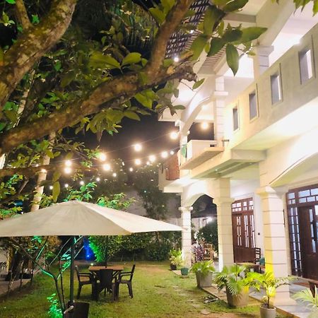 Plantation Surf Inn&Restaurant Midigama Timur Bagian luar foto