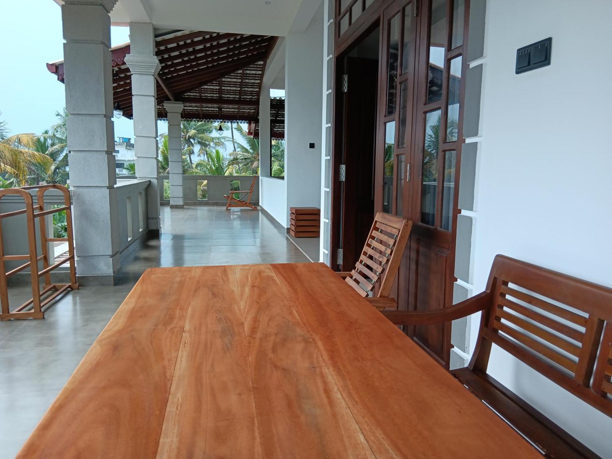 Plantation Surf Inn&Restaurant Midigama Timur Bagian luar foto