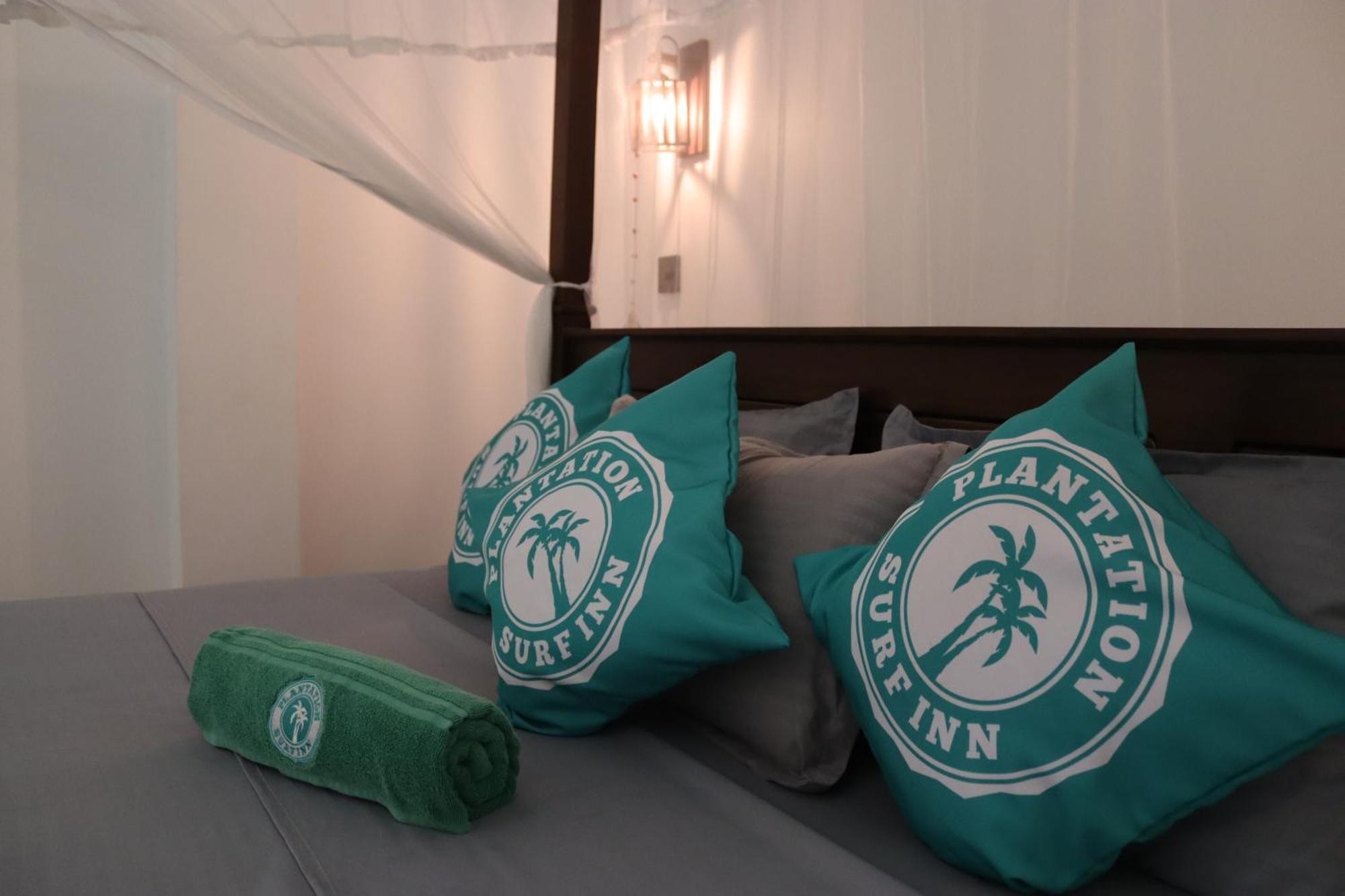 Plantation Surf Inn&Restaurant Midigama Timur Bagian luar foto